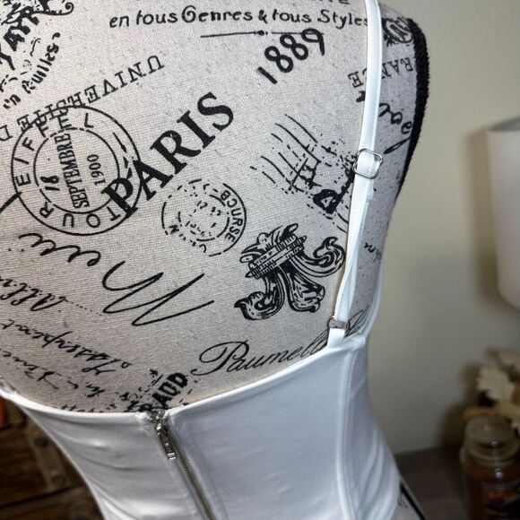 White Fox Cropped Bustier Corset Top Size Small Boning Zipper - Picture 7 of 8